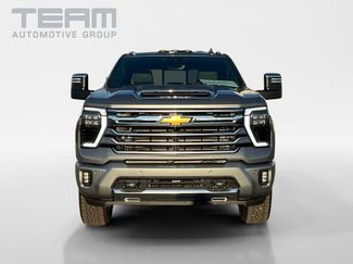 New 2025 Chevrolet Silverado 2500 High Country w/ Technology Package video 2