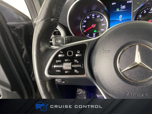 Used 2021 Mercedes-Benz GLC 300 4MATIC Coupe image 23