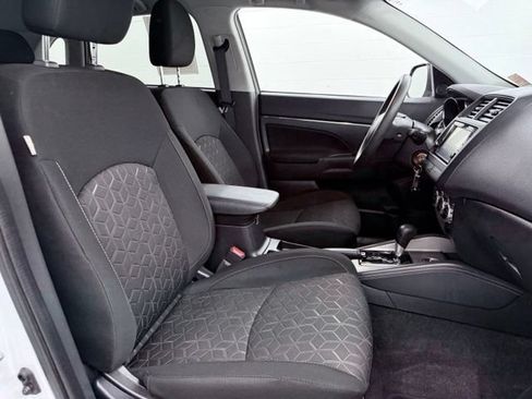 Used 2024 Mitsubishi Outlander Sport AWD image 16