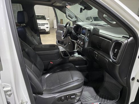 Used 2020 Chevrolet Silverado 1500 LTZ w/ LTZ Premium Package image 36