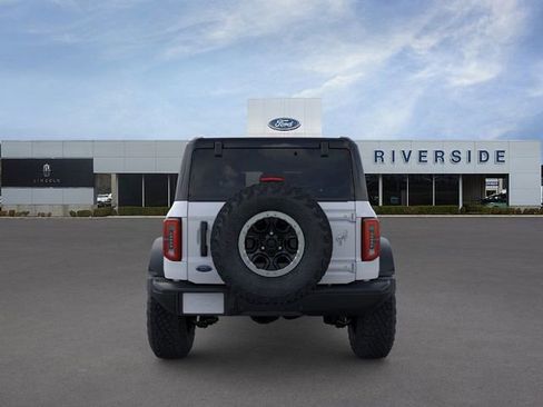 New 2025 Ford Bronco Badlands w/ Sasquatch Package image 5