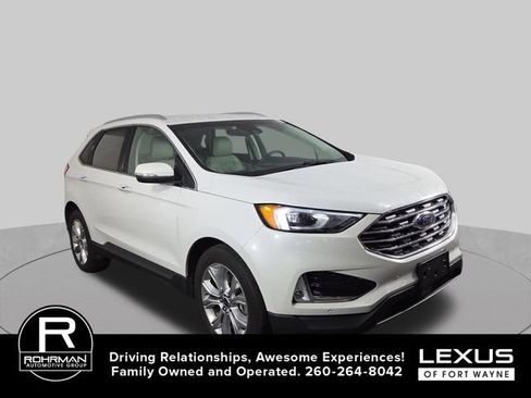 Used 2020 Ford Edge Titanium AWD/4WD image 4