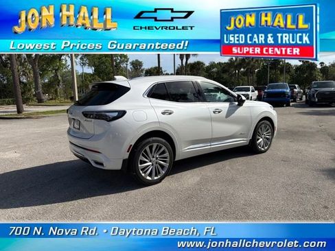 Used 2025 Buick Envision Avenir image 13