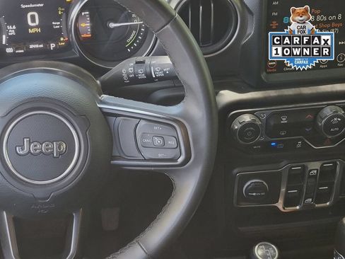 Used 2023 Jeep Wrangler Unlimited AWD/4WD image 13
