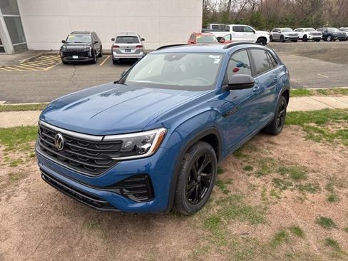 New 2026 Volkswagen Atlas Cross Sport SEL R-Line AWD/4WD image 3