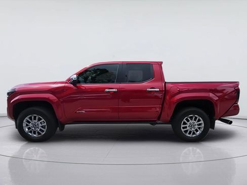 Used 2024 Toyota Tacoma Limited w/ Limited Package (LT) AWD/4WD image 5