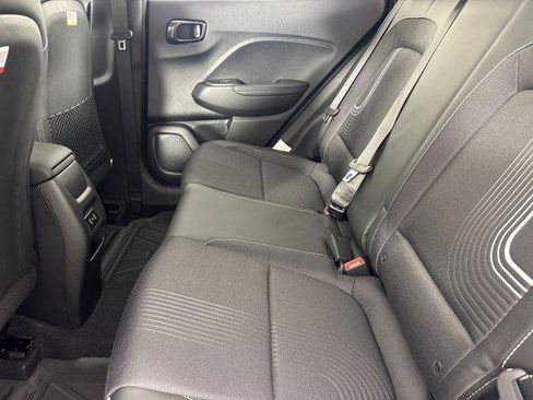 New 2025 Hyundai Venue Limited image 23