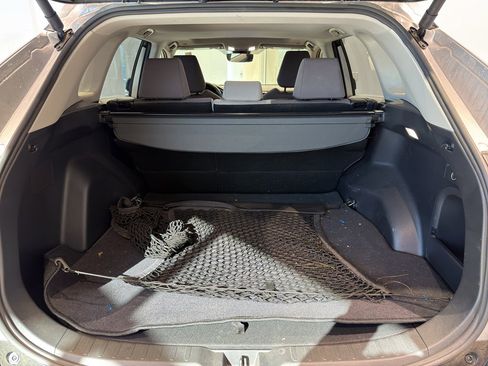 Used 2025 Toyota RAV4 XLE image 20