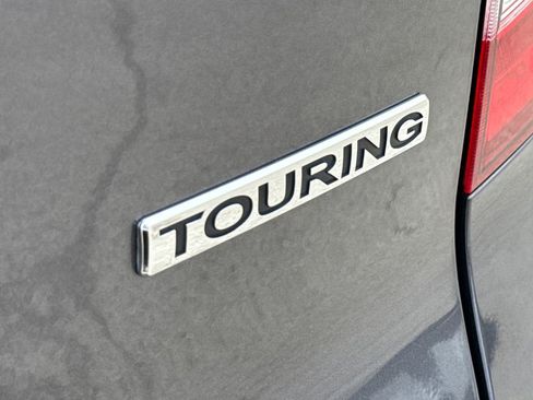 Used 2022 Honda Pilot Touring image 10