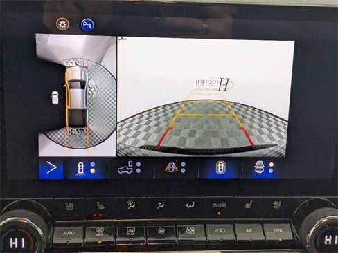 Used 2023 Chevrolet Colorado Z71 w/ Z71 Convenience Package 2 image 21