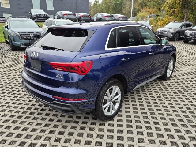 Used 2023 Audi Q3 2.0T Premium Plus w/ Premium Plus Package AWD/4WD image 3