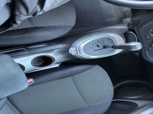 Used 2016 Nissan Juke S image 26