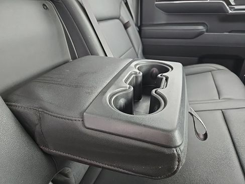 Used 2024 Chevrolet Silverado 1500 LT w/ Leather Package AWD/4WD image 98