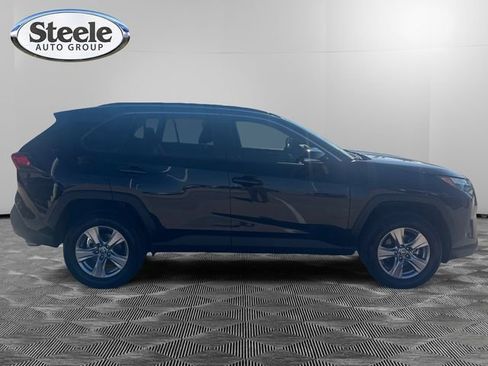 Used 2025 Toyota RAV4 XLE image 6