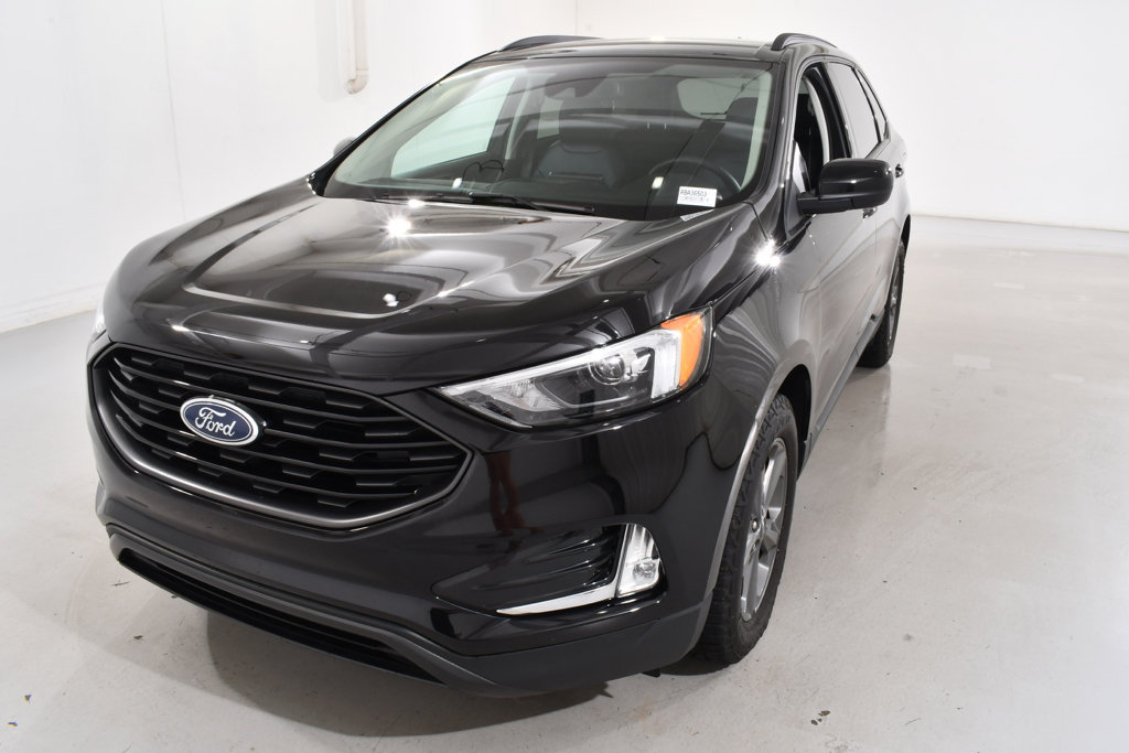 Used 2024 Ford Edge SEL w/ Sport Appearance Package AWD/4WD image 2