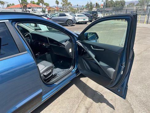 Used 2024 Kia Niro Wind FWD image 35