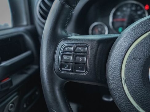 Used 2015 Jeep Wrangler Sport w/ Quick Order Package 24S image 18