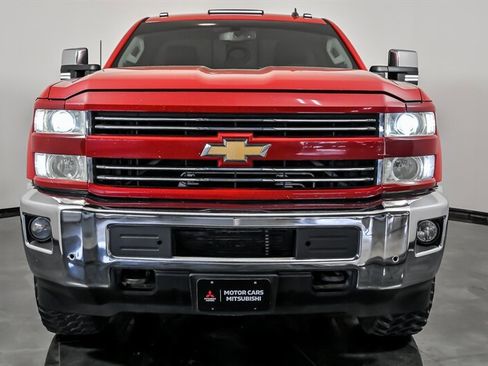 Used 2015 Chevrolet Silverado 3500 LT w/ LT Convenience Package AWD/4WD image 4