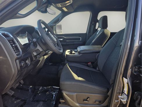 Used 2025 RAM 2500 Big Horn image 3