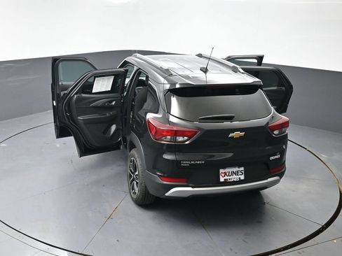 Used 2025 Chevrolet TrailBlazer LT AWD/4WD image 62