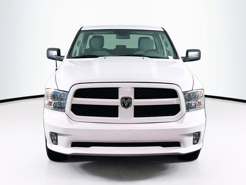 Used 2018 RAM 1500 Express image 2
