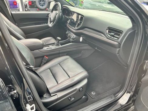 Used 2023 Dodge Durango GT image 25