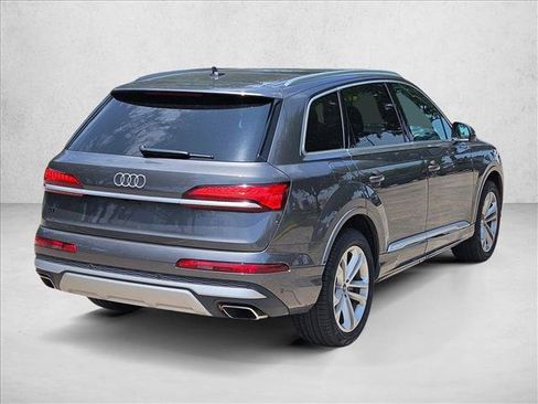 Used 2025 Audi Q7 3.0T Premium Plus AWD/4WD image 5