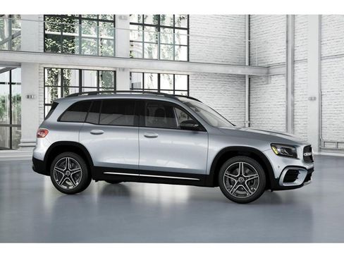 New 2025 Mercedes-Benz GLB 250 GLB 250 image 14