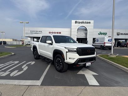 Used 2023 Nissan Frontier PRO-4X w/ Tow Package