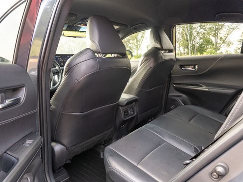 Used 2021 Toyota Venza Limited AWD/4WD image 14