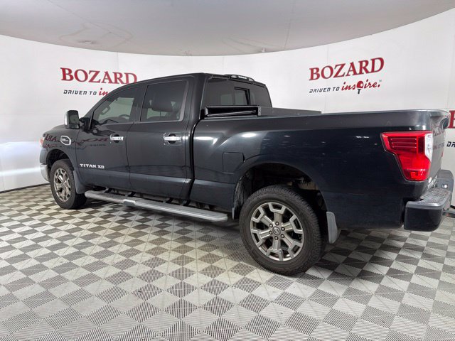 Used 2018 Nissan Titan SL w/ Chrome Package AWD/4WD image 7