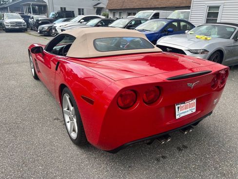 Used 2006 Chevrolet Corvette Convertible w/ Preferred Equipment Group RWD image 31