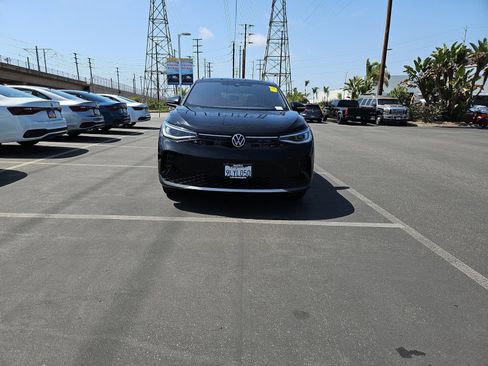 Used 2023 Volkswagen ID.4 Pro S Plus AWD/4WD image 2