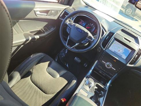 Certified 2020 Ford Edge ST image 15