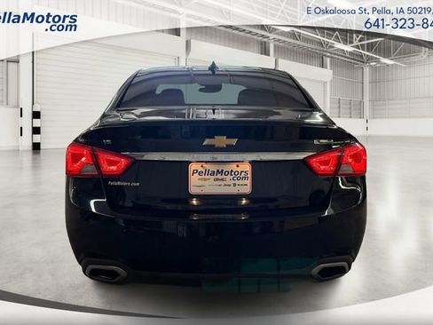Used 2017 Chevrolet Impala Premier FWD image 3