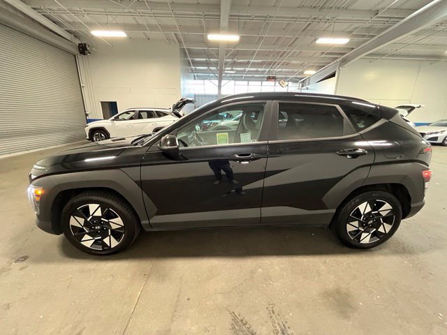 Used 2025 Hyundai Kona SEL FWD image 6