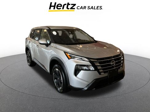 Used 2025 Nissan Rogue SV AWD/4WD image 1