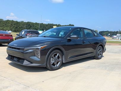 Used 2025 Kia K4