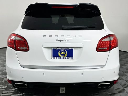 Used 2013 Porsche Cayenne Diesel image 9