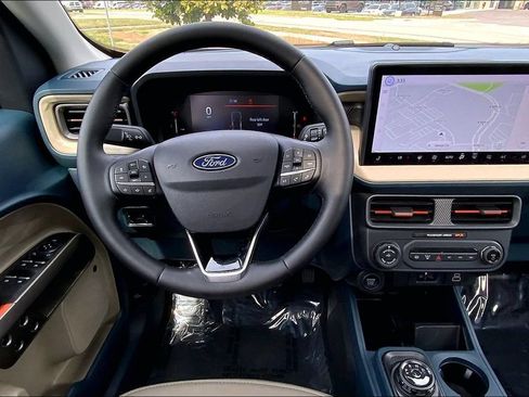 Used 2026 Ford Maverick Lariat AWD/4WD image 5