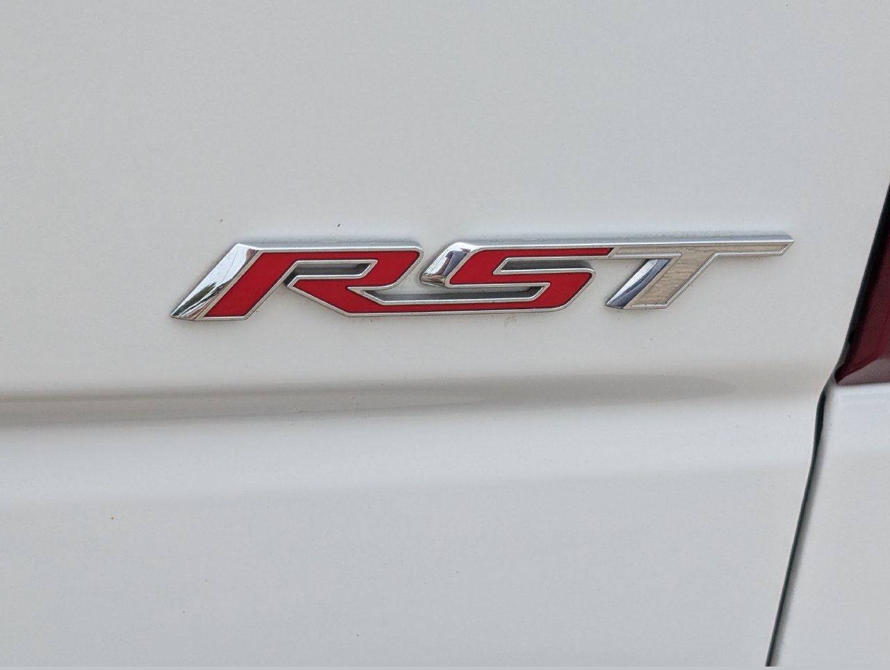 Used 2026 Chevrolet Silverado 1500 RST AWD/4WD image 8