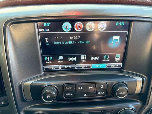 Used 2019 Chevrolet Silverado 3500 High Country w/ Duramax Plus Package image 16