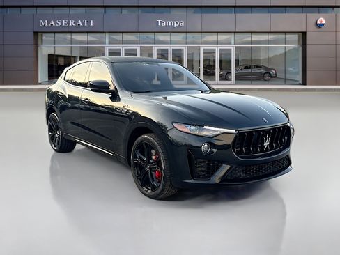 Used 2022 Maserati Levante Modena AWD/4WD image 1