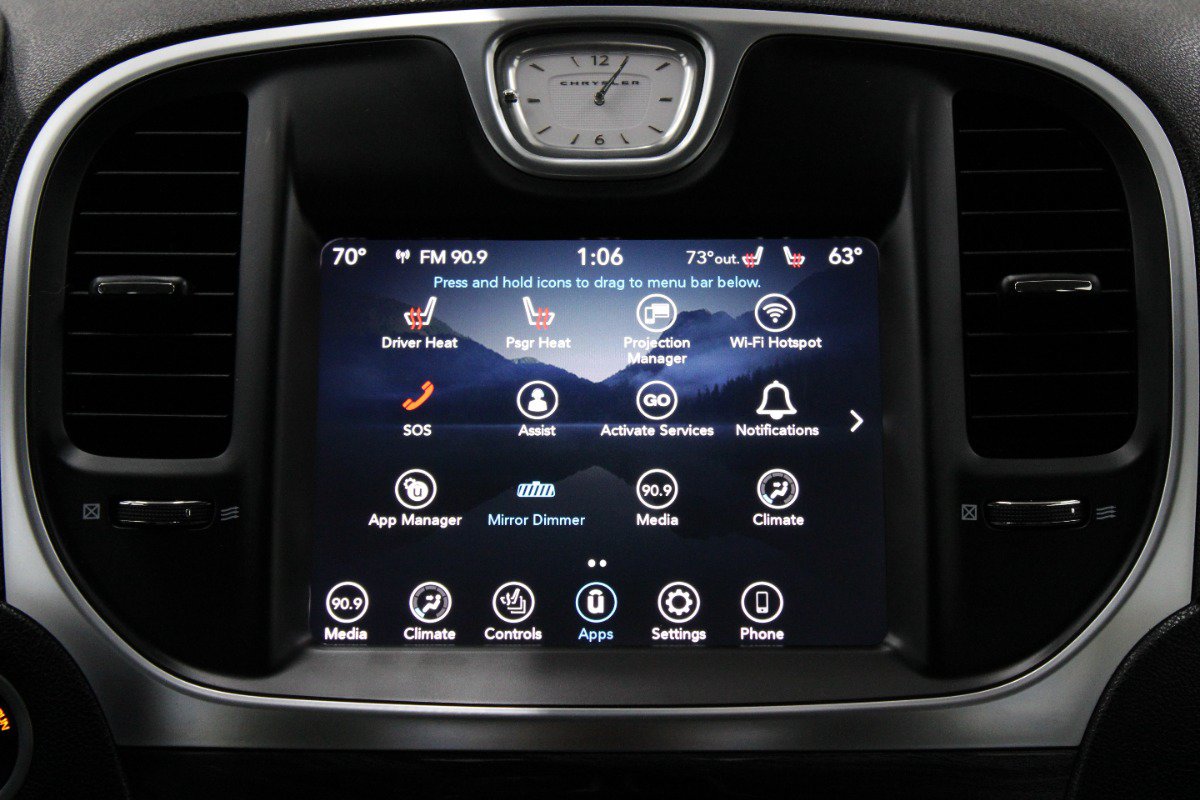 Used 2021 Chrysler 300 Touring L RWD image 25