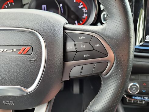 Used 2024 Dodge Durango SXT w/ 3rd Row Seating Group image 31