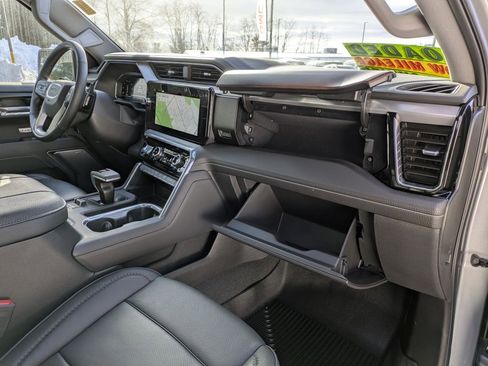 Certified 2025 GMC Sierra 1500 Denali w/ Technology Package image 25