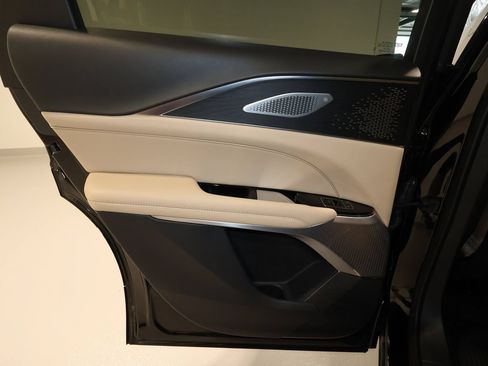Certified 2026 Cadillac Lyriq Signature Luxury w/ Nappa Leather Package AWD/4WD image 20