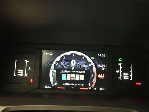 Used 2025 Toyota Tacoma SR image 15