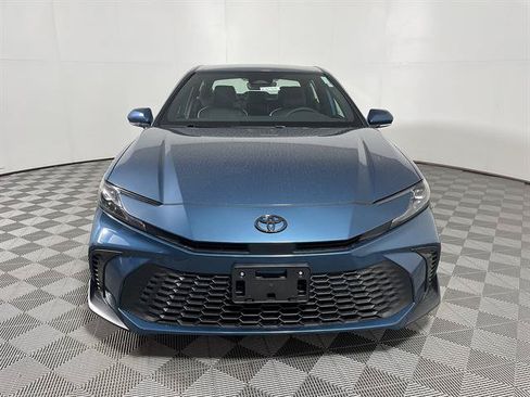 New 2026 Toyota Camry SE FWD image 2