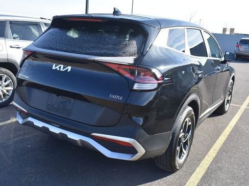 Certified 2023 Kia Sportage LX image 4